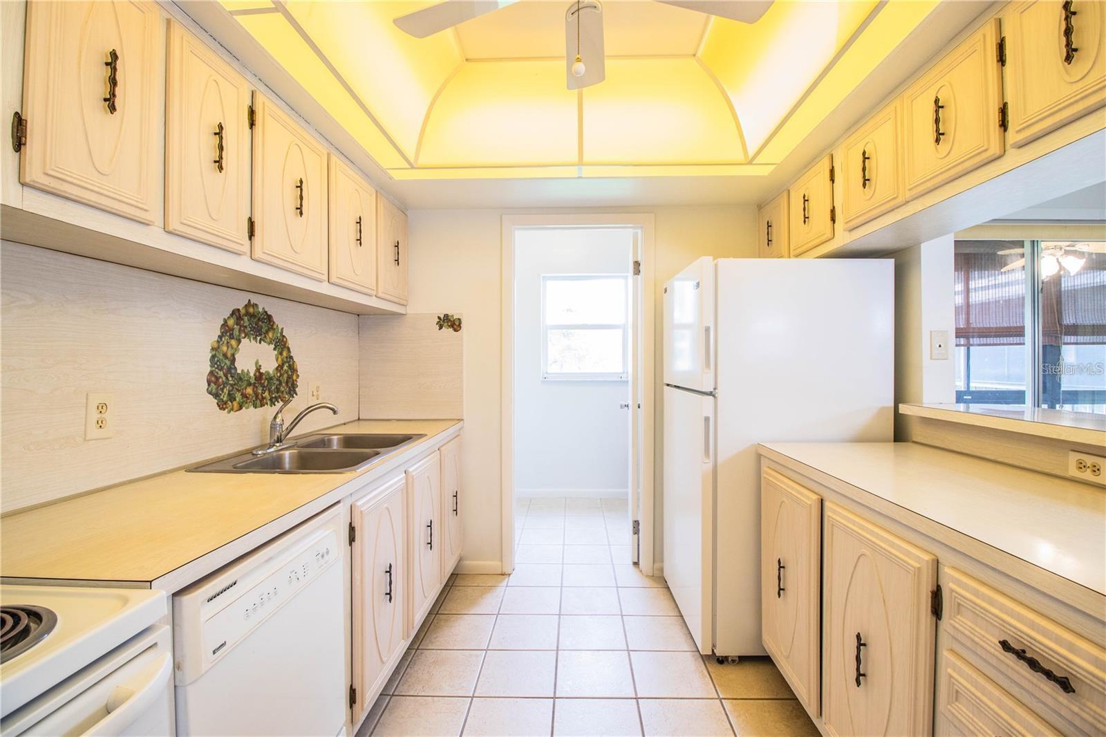 1130 N LAKE PARKER AVE #A202, LAKELAND, FL, 33805