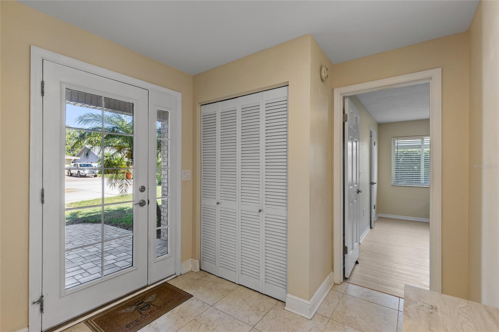 2620 RENATTA DR, BELLEAIR BLUFFS, FL, 33770