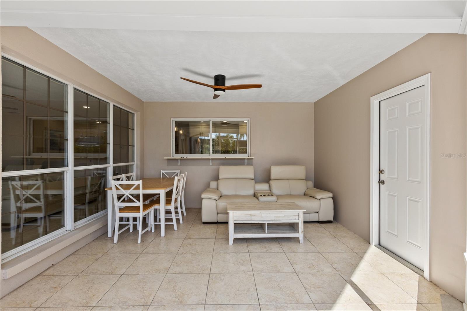 2620 RENATTA DR, BELLEAIR BLUFFS, FL, 33770