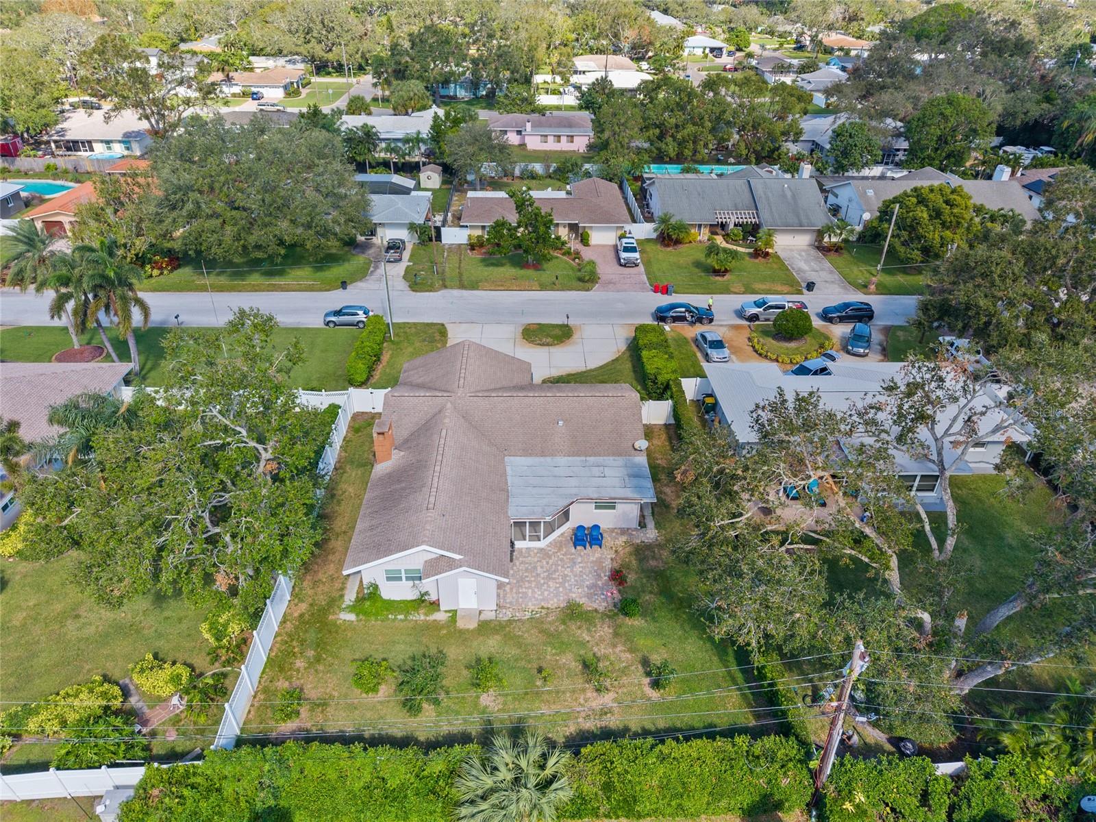 2620 RENATTA DR, BELLEAIR BLUFFS, FL, 33770