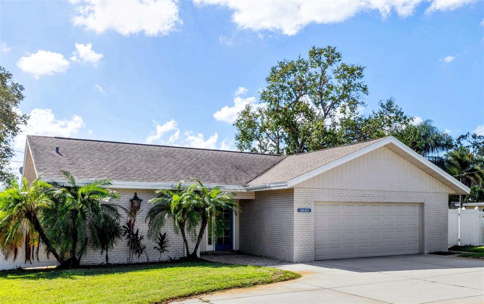 2620 RENATTA DR, BELLEAIR BLUFFS, FL, 33770