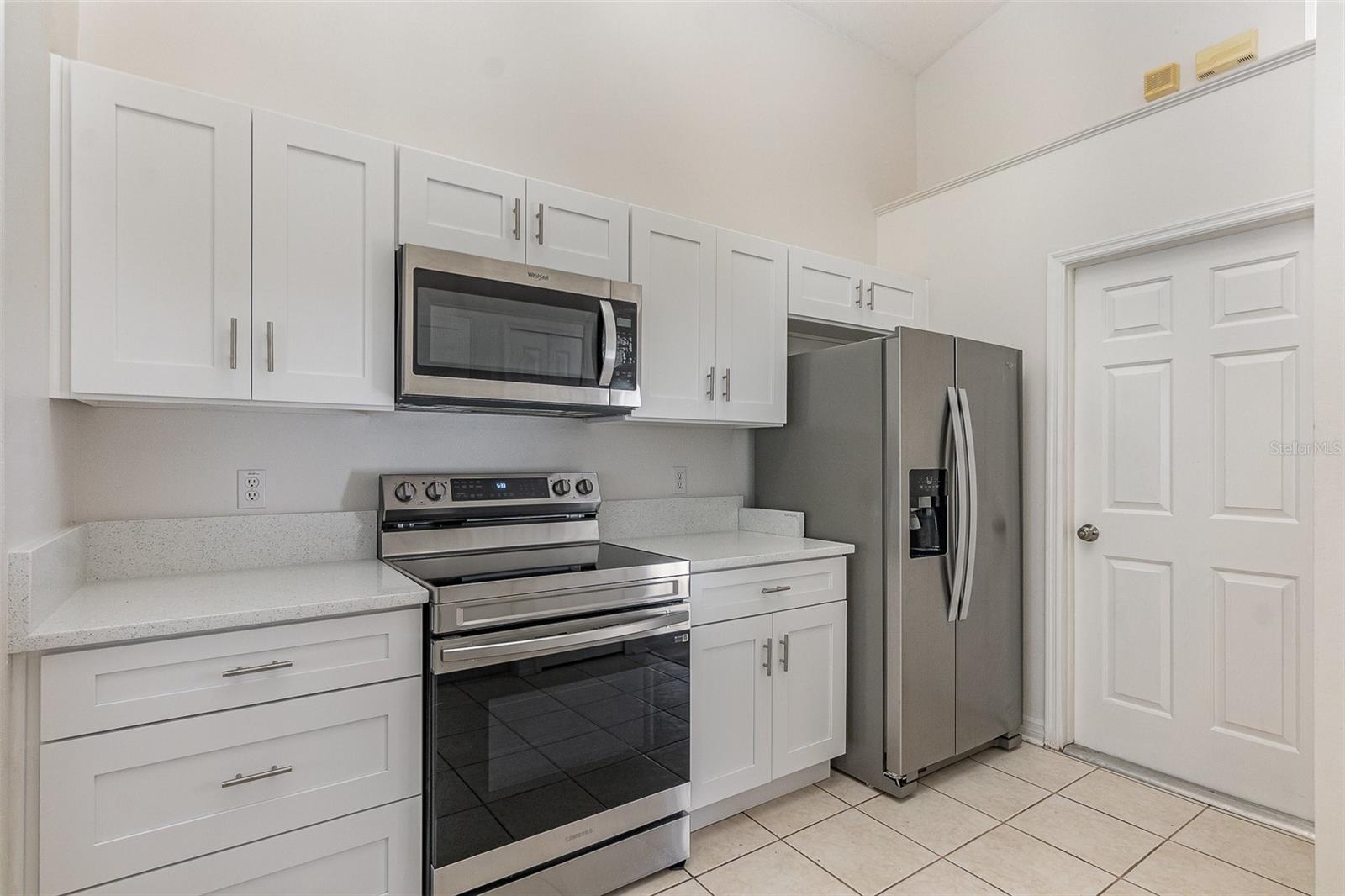 242 OLD MILL CIR, KISSIMMEE, FL, 34746