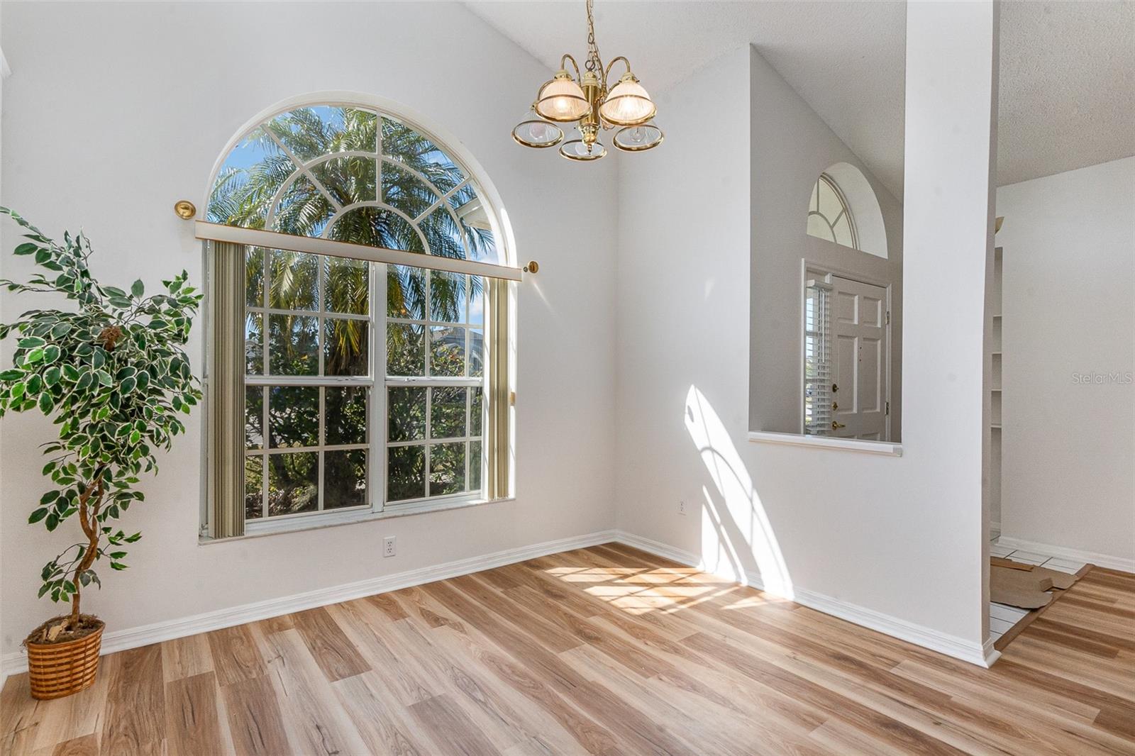 242 OLD MILL CIR, KISSIMMEE, FL, 34746