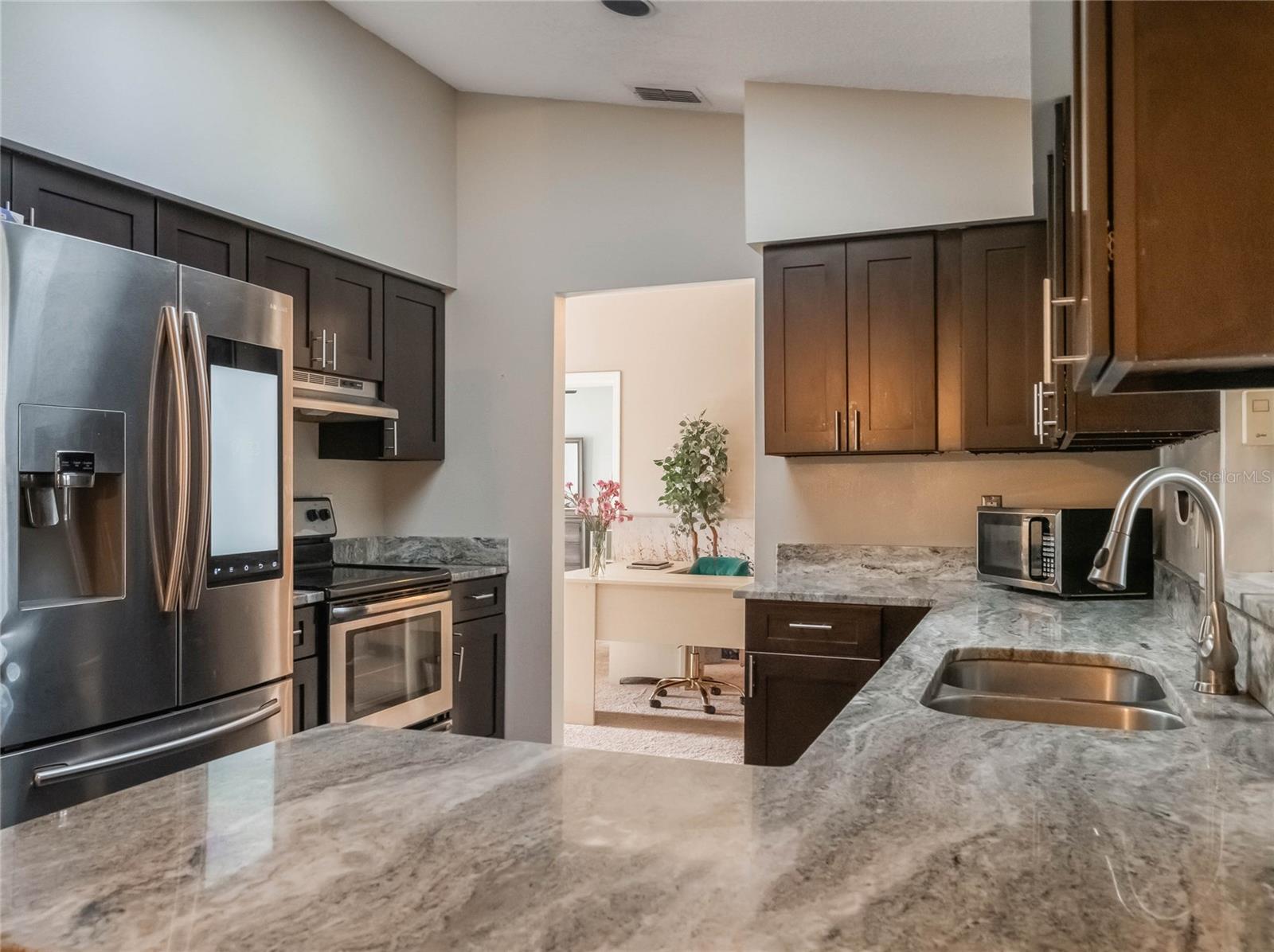 922 FORT SMITH BLVD, DELTONA, FL, 32738