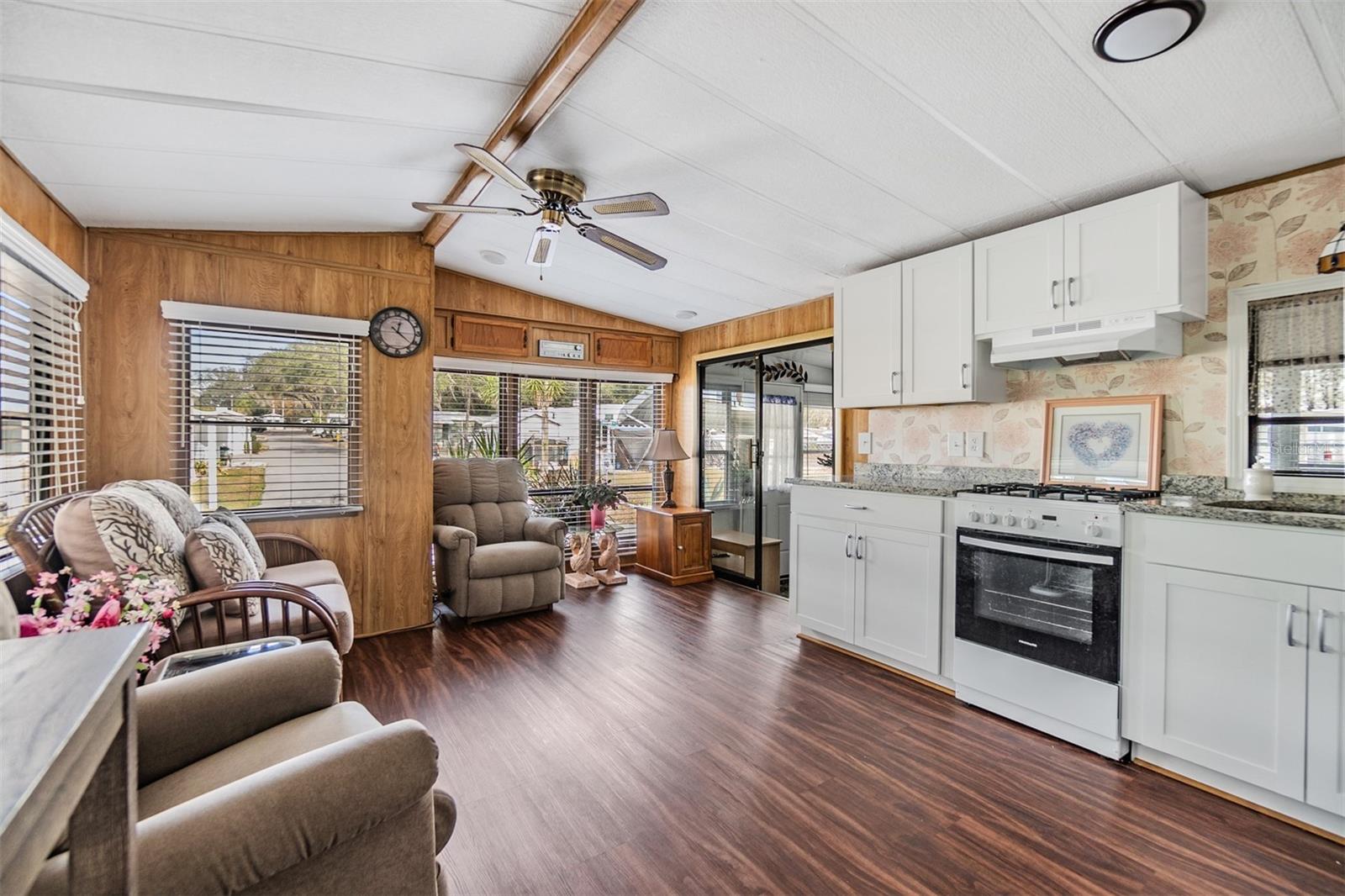 39334 MAHER DR, ZEPHYRHILLS, FL, 33542