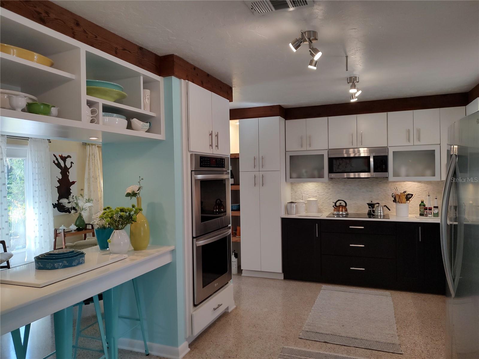 3400 CLARK DR, SARASOTA, FL, 34234