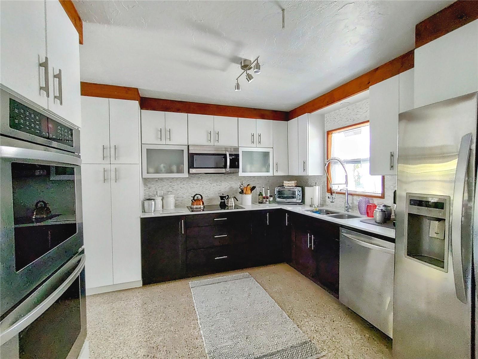 3400 CLARK DR, SARASOTA, FL, 34234