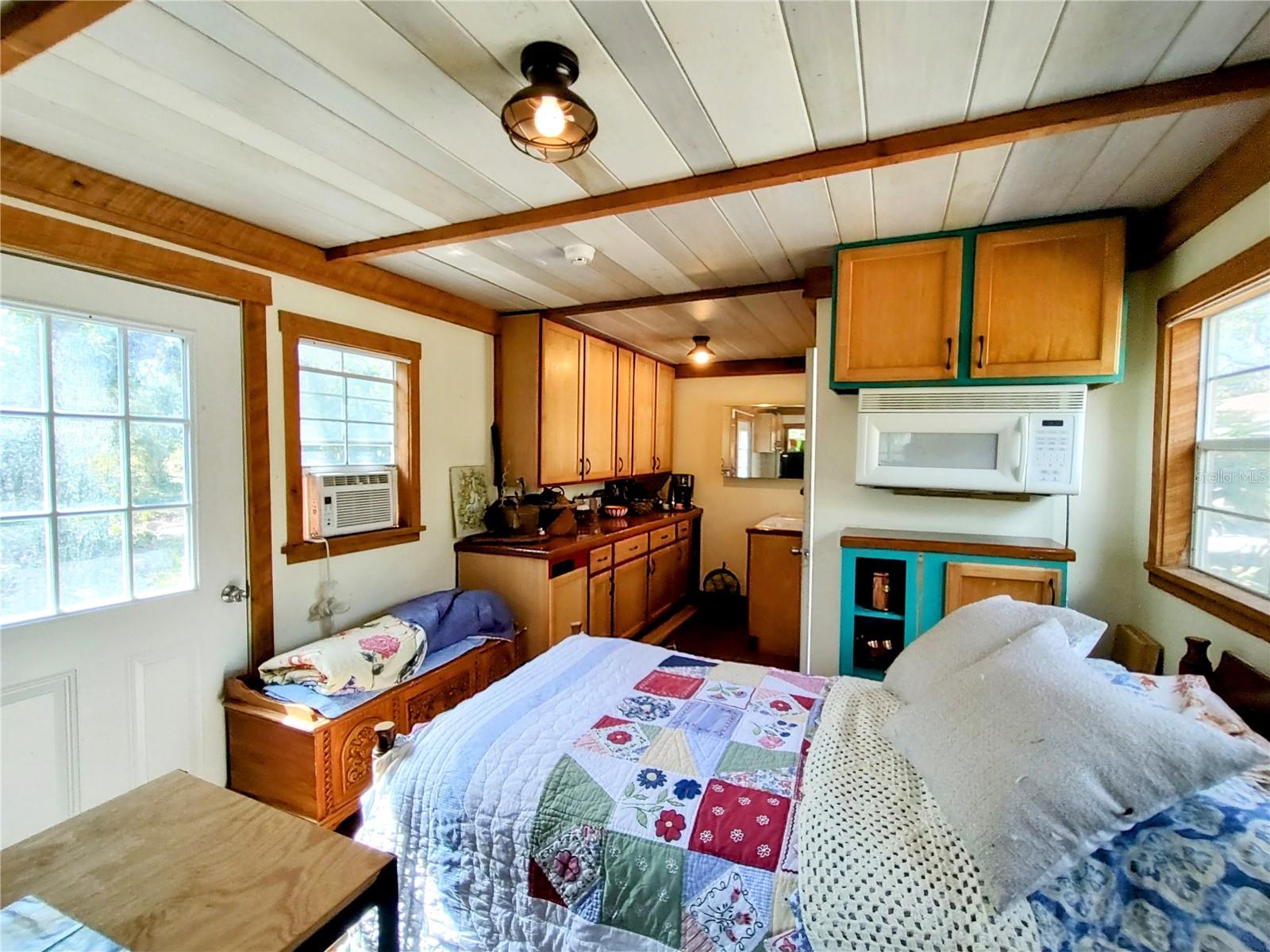 3400 CLARK DR, SARASOTA, FL, 34234