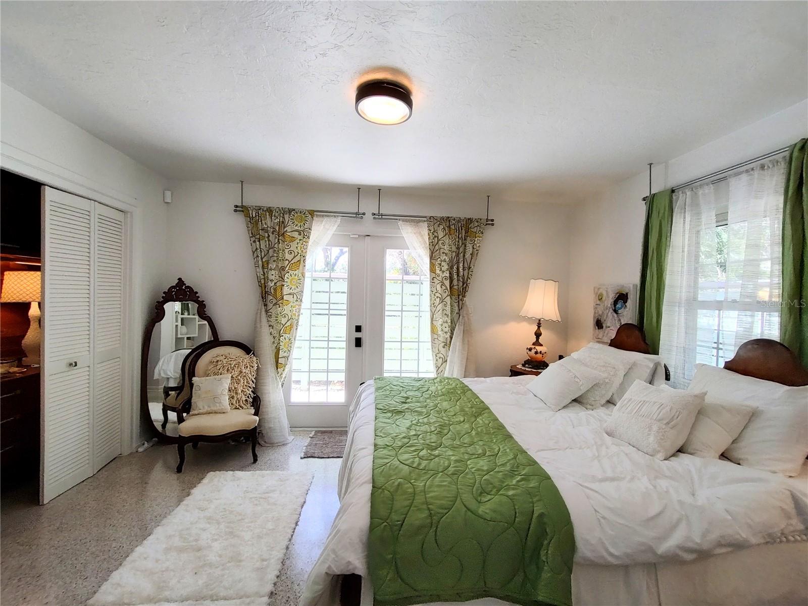 3400 CLARK DR, SARASOTA, FL, 34234