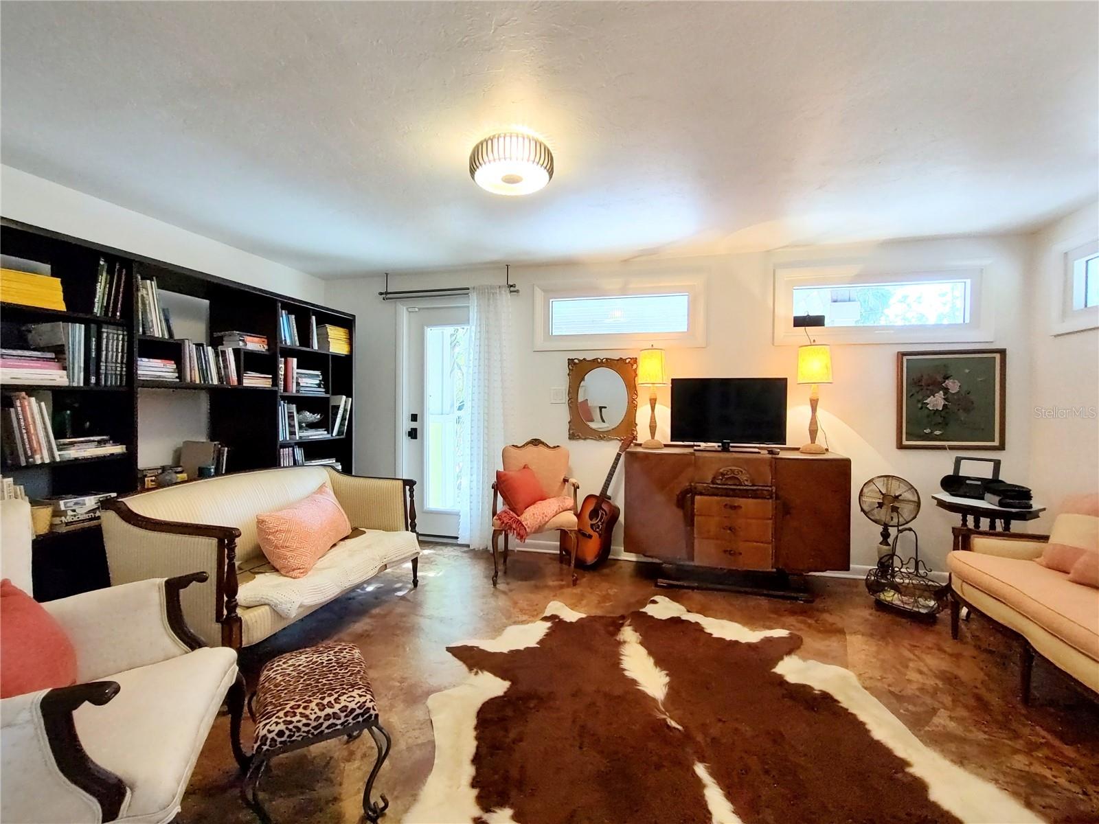 3400 CLARK DR, SARASOTA, FL, 34234