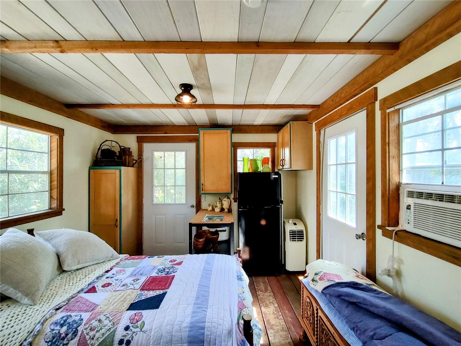 3400 CLARK DR, SARASOTA, FL, 34234