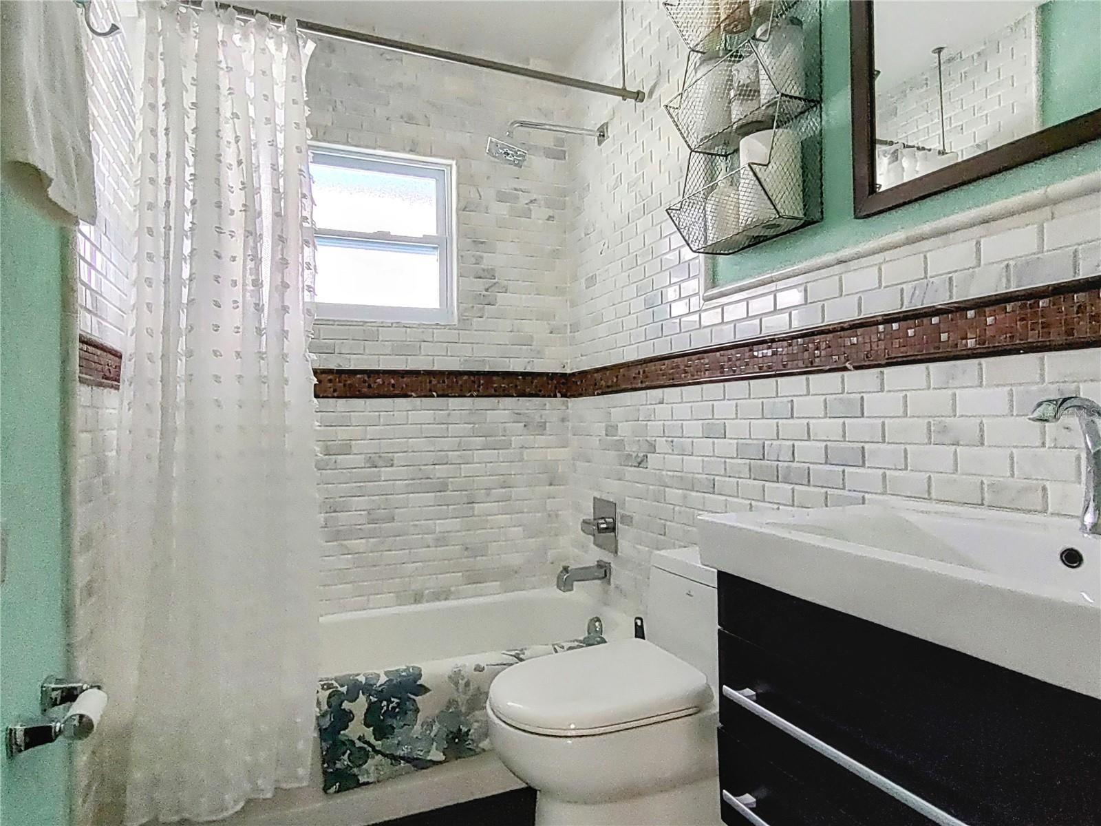 3400 CLARK DR, SARASOTA, FL, 34234