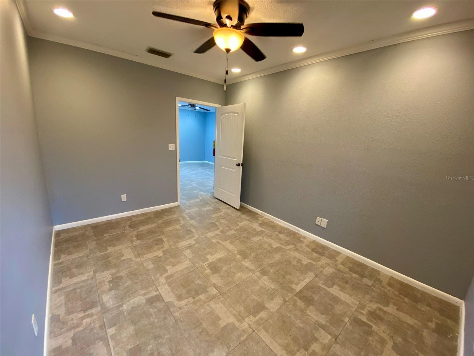 10823 SEMINOLE BLVD #3A, SEMINOLE, FL, 33778