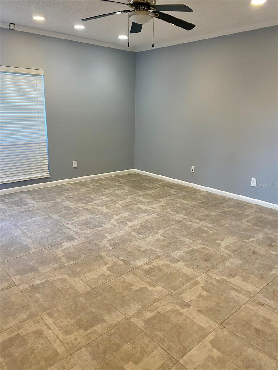 10823 SEMINOLE BLVD #3A, SEMINOLE, FL, 33778