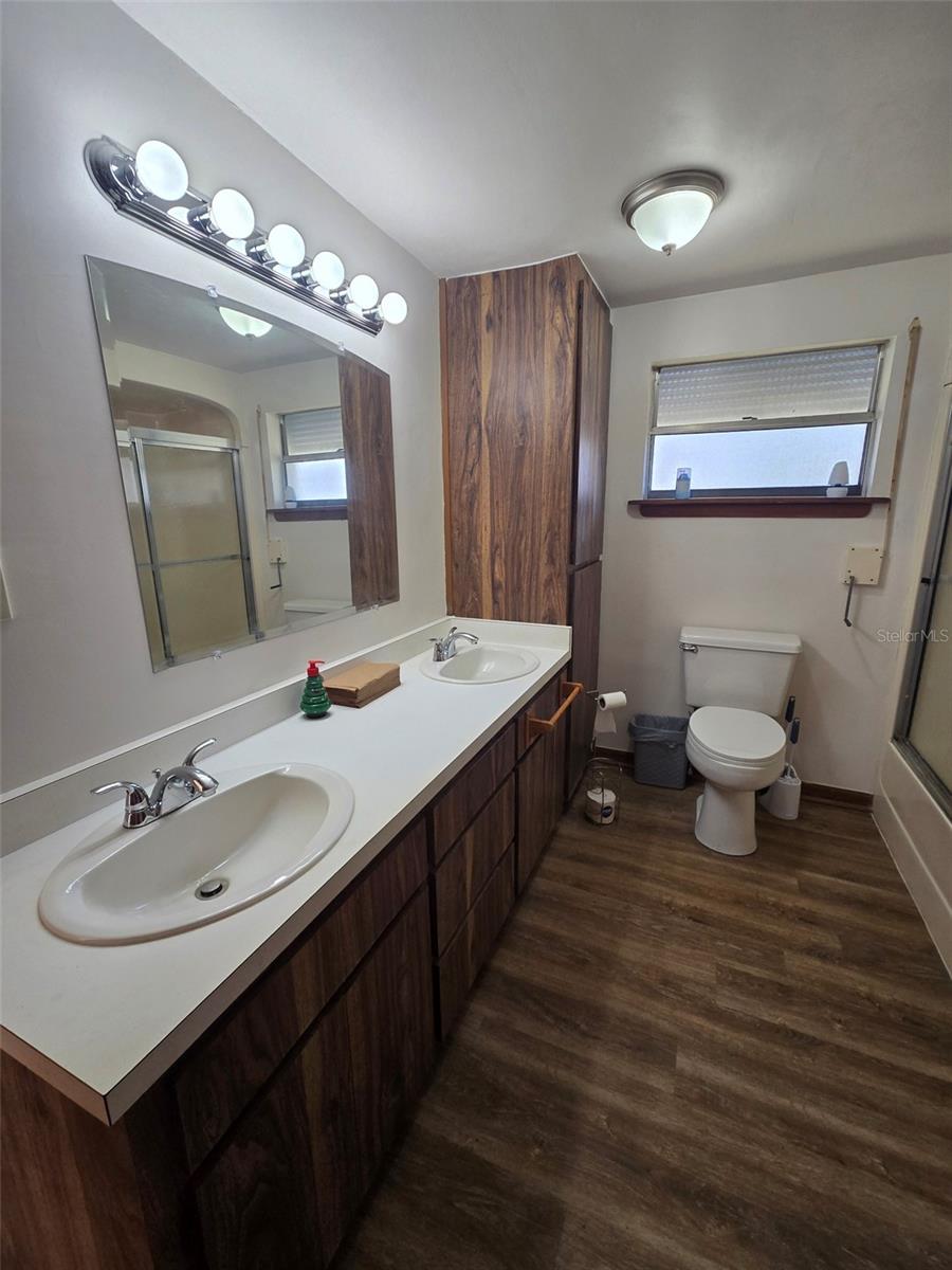 16314 DEW DROP LN, TAMPA, FL, 33625