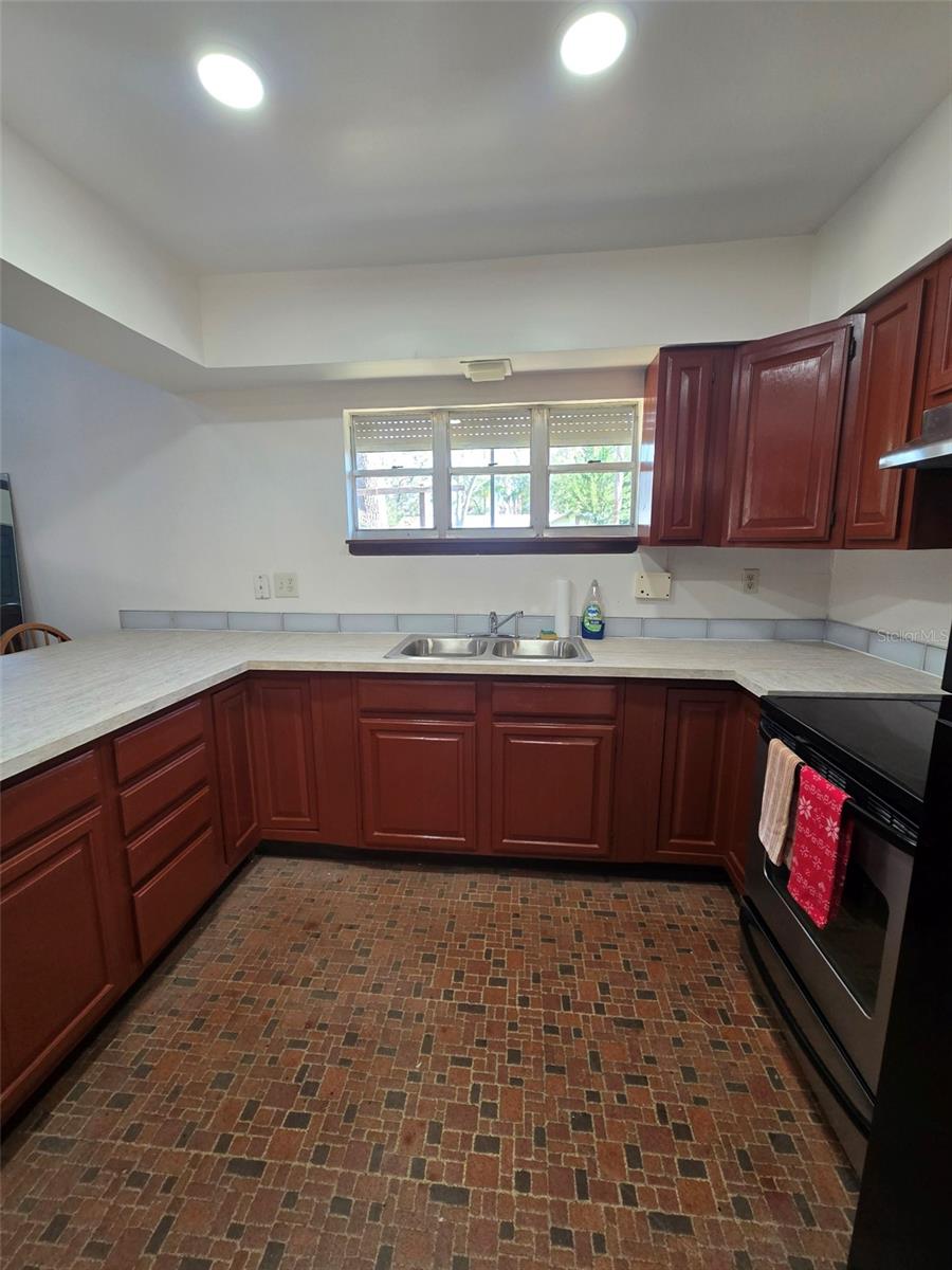 16314 DEW DROP LN, TAMPA, FL, 33625