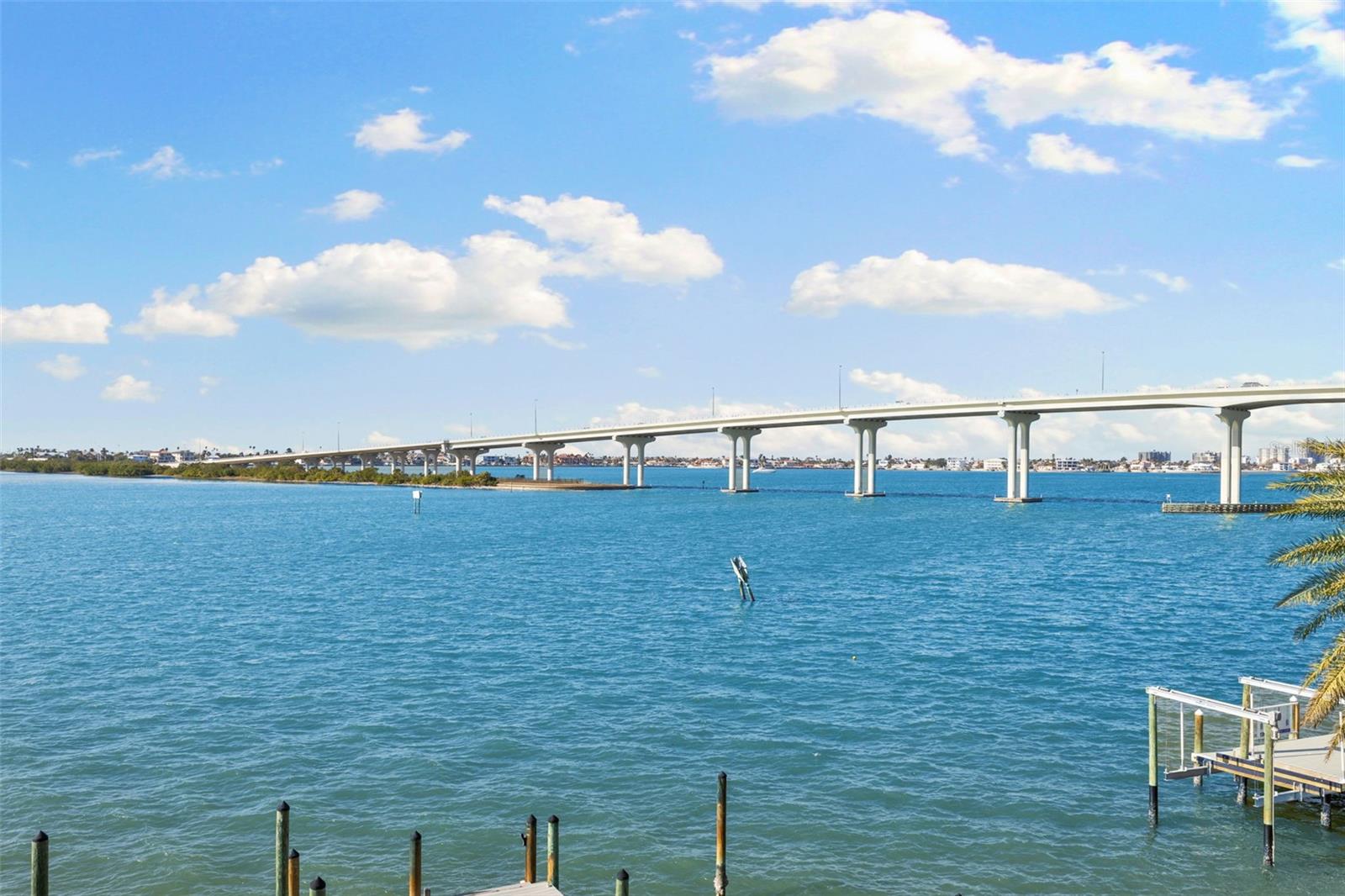 110 DRIFTWOOD LN, LARGO, FL, 33770