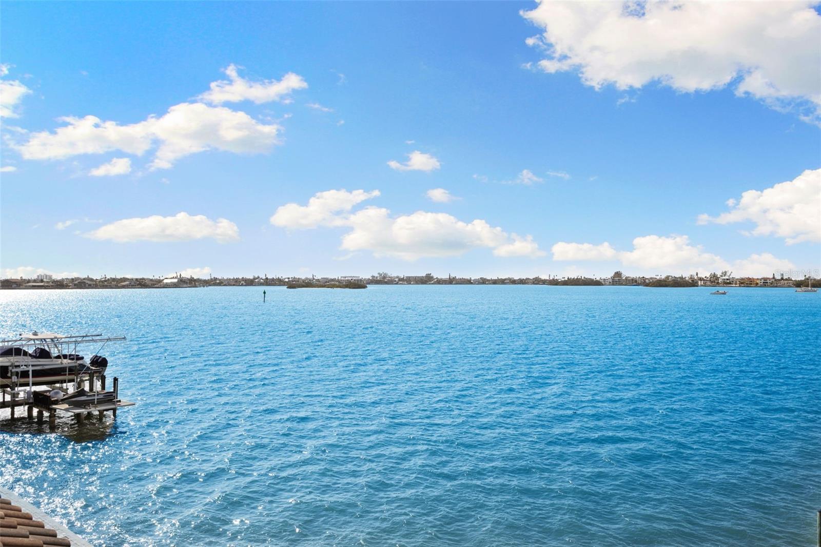 110 DRIFTWOOD LN, LARGO, FL, 33770