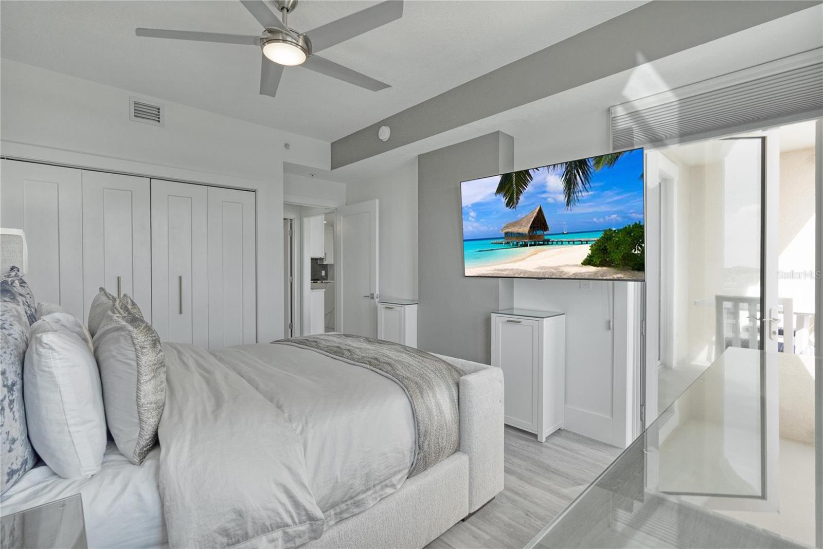 750 N TAMIAMI TRL #814, SARASOTA, FL, 34236