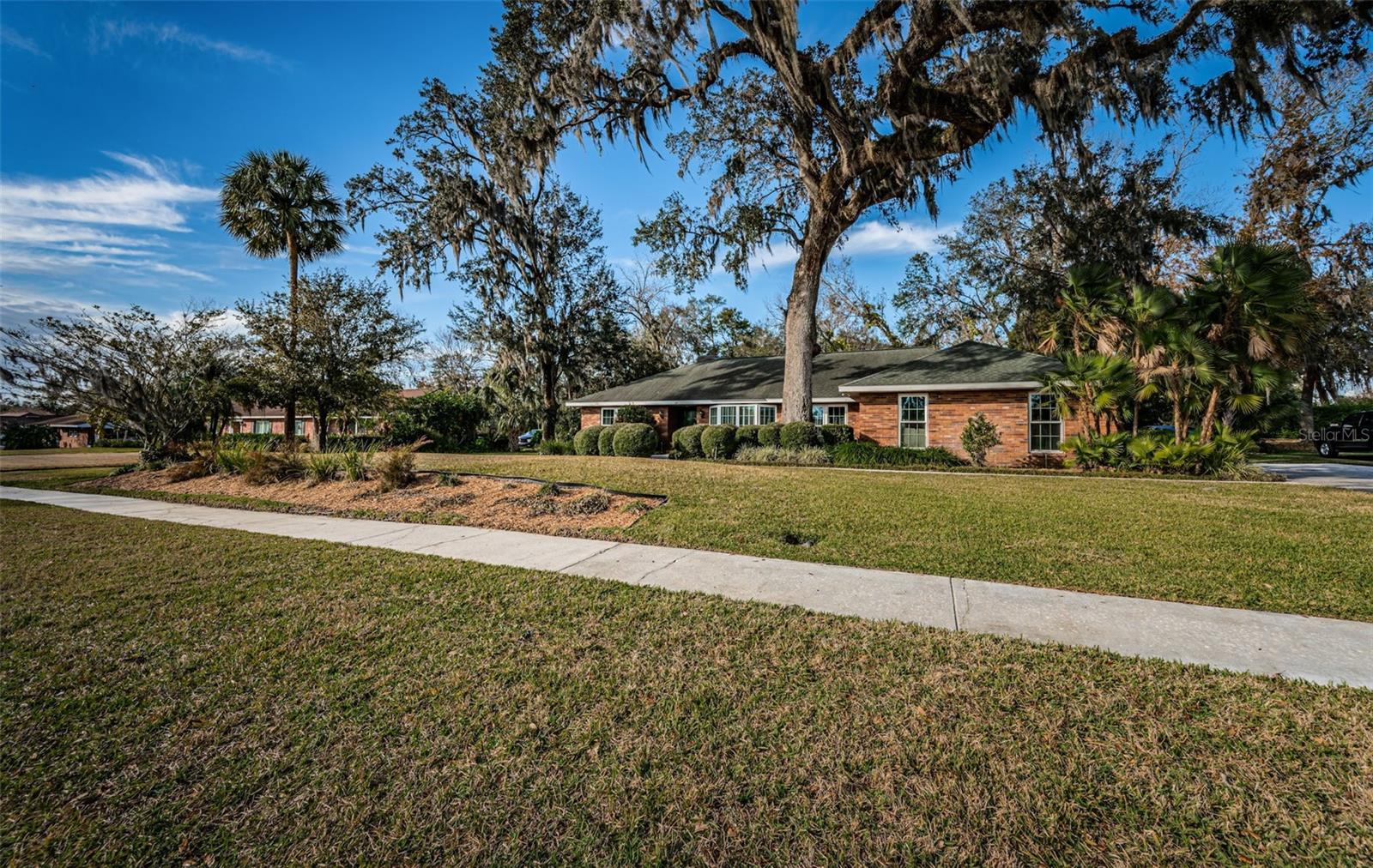 118 LAUREL TREE WAY, BRANDON, FL, 33511