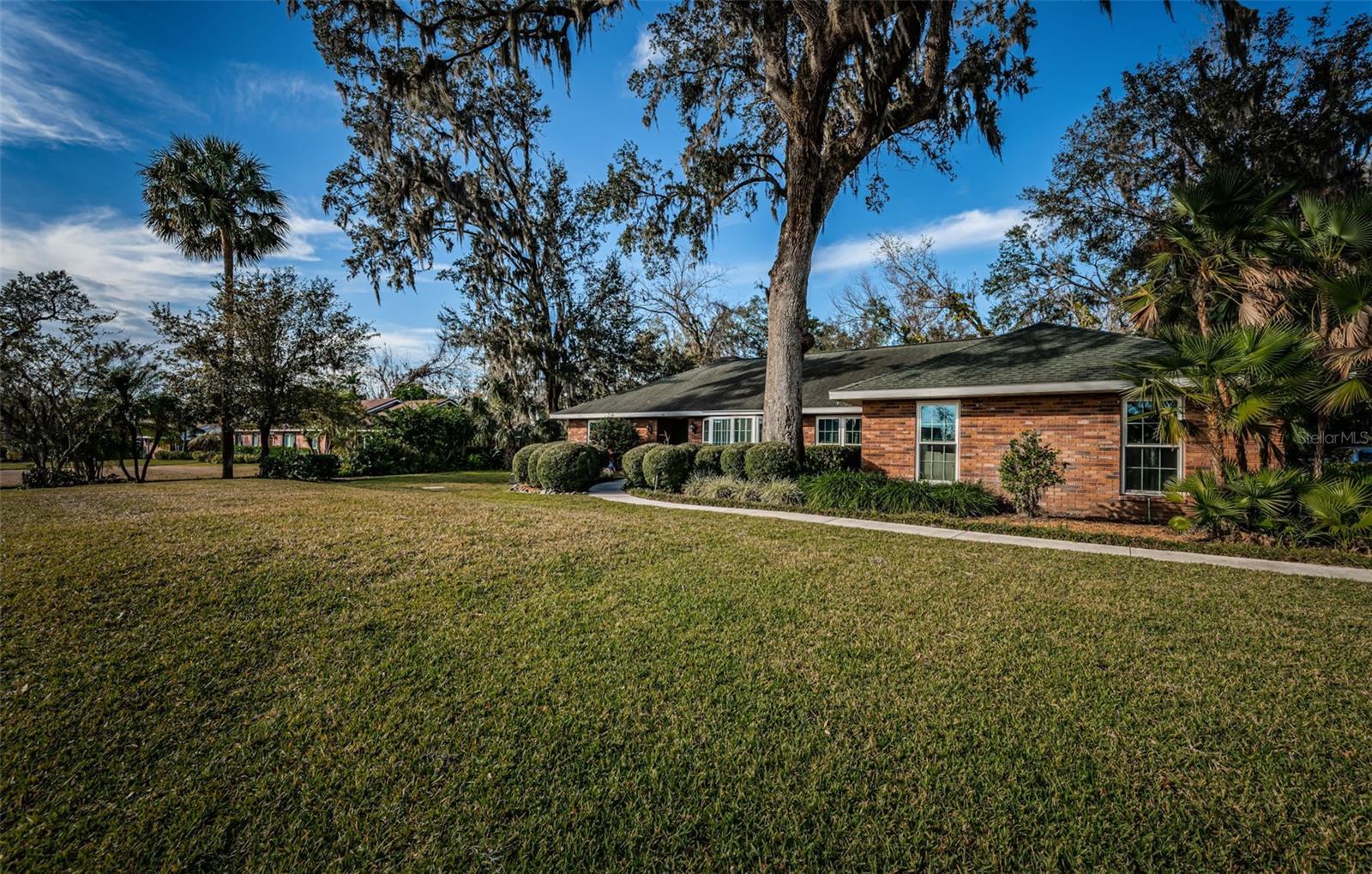 118 LAUREL TREE WAY, BRANDON, FL, 33511