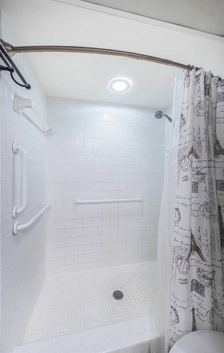 118 LAUREL TREE WAY, BRANDON, FL, 33511