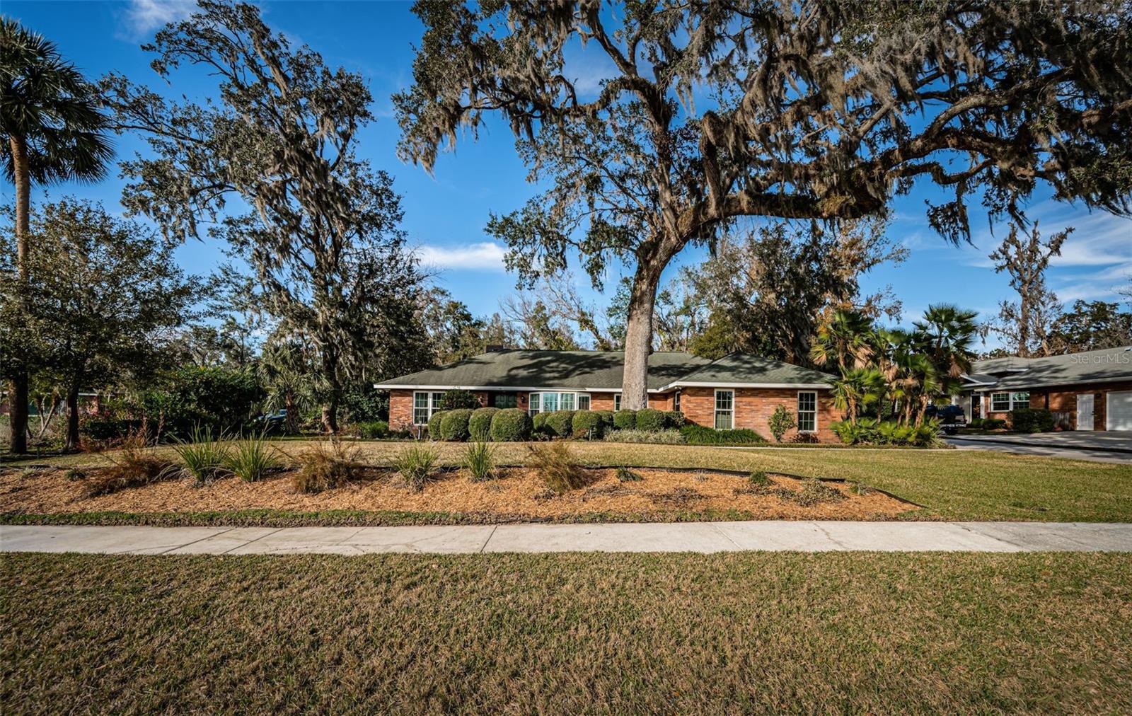 118 LAUREL TREE WAY, BRANDON, FL, 33511