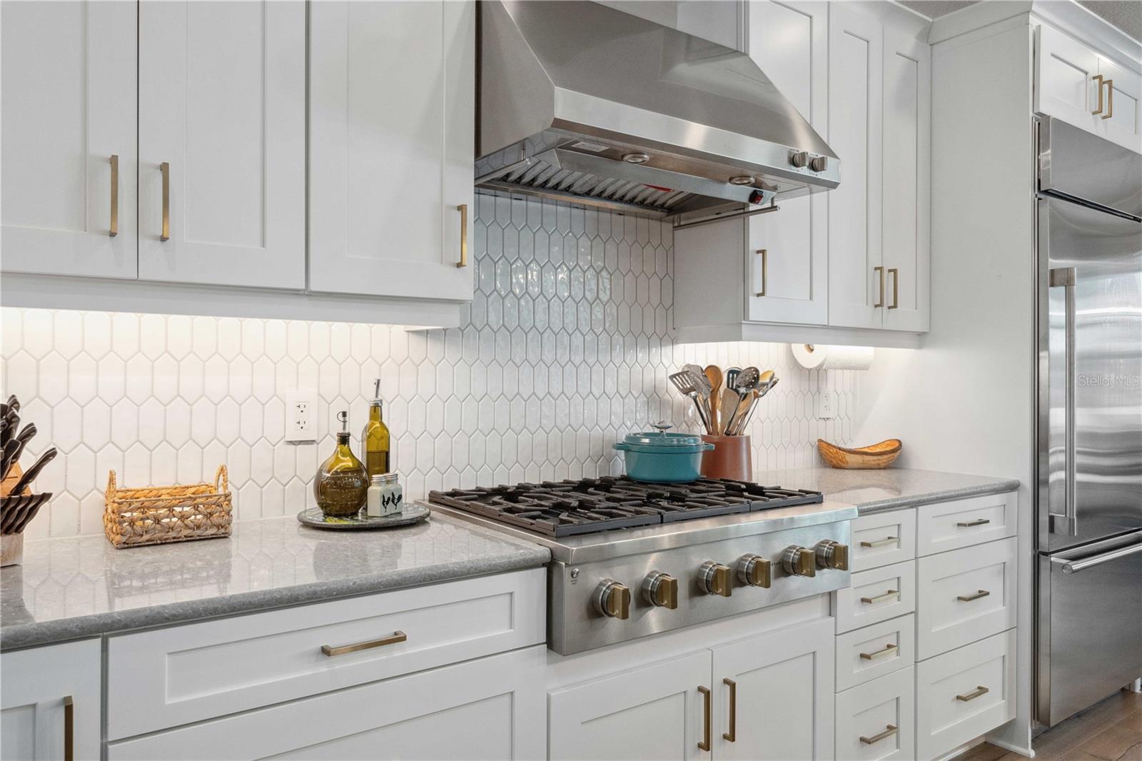 2466 HIGH TIDES WAY, WESLEY CHAPEL, FL, 33543