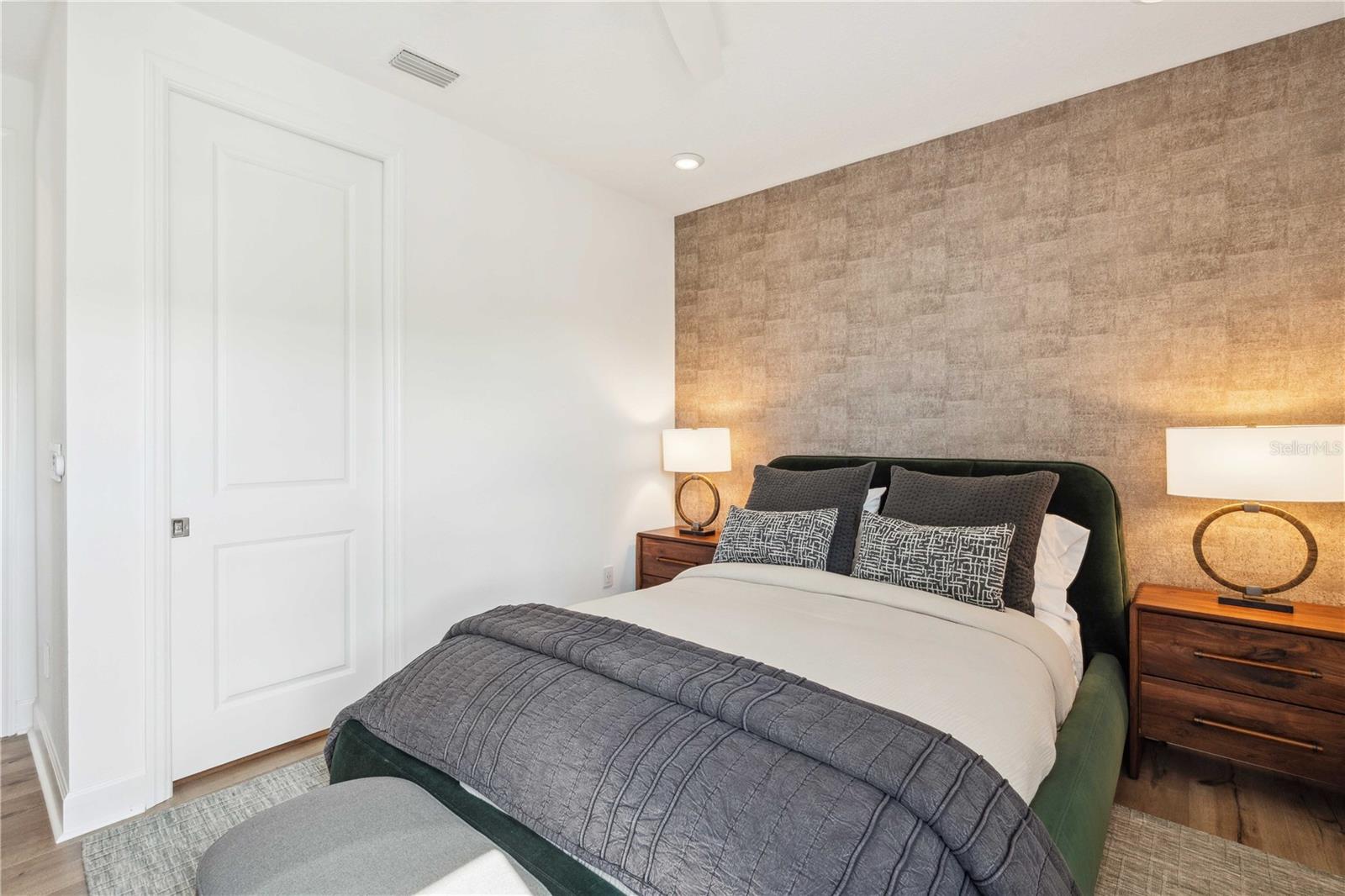 2466 HIGH TIDES WAY, WESLEY CHAPEL, FL, 33543