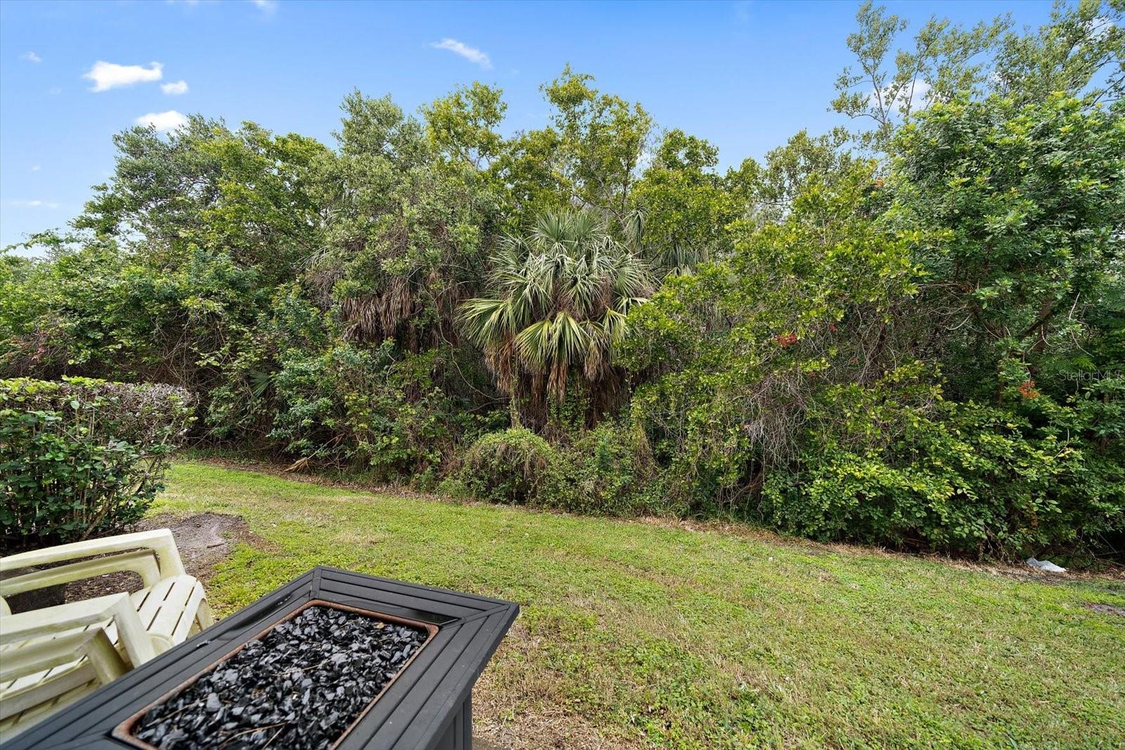 1009 BELLA VISTA DR NE, ST PETERSBURG, FL, 33702