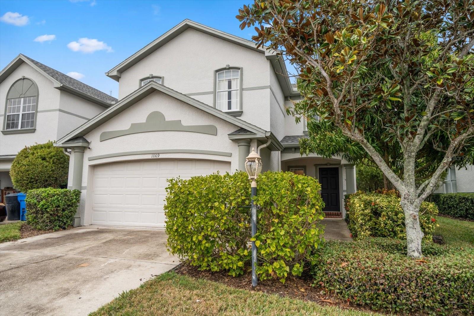 1009 BELLA VISTA DR NE, ST PETERSBURG, FL, 33702