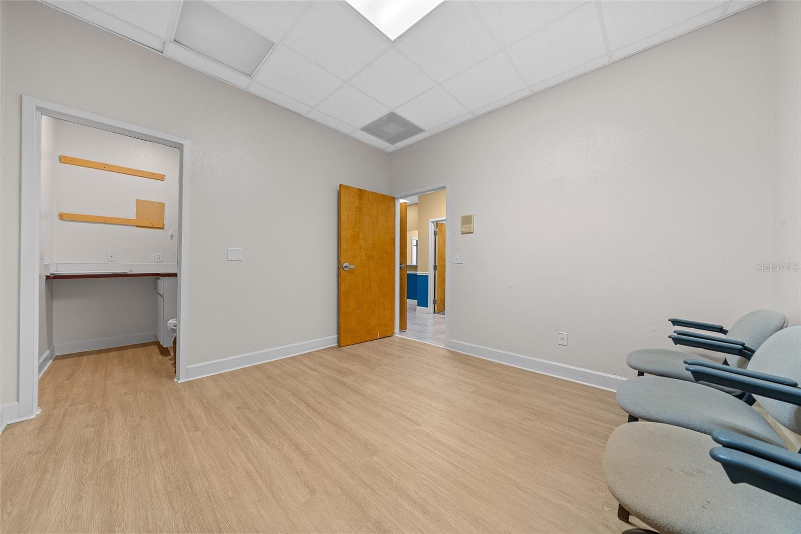 5925 SE ABSHIER BLVD, BELLEVIEW, FL, 34420