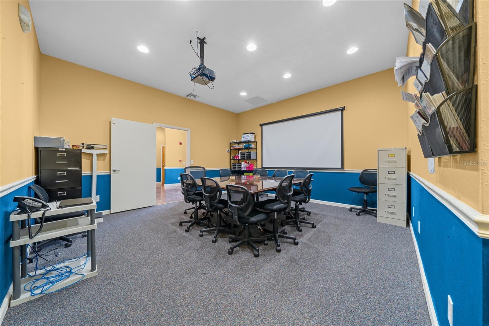 5925 SE ABSHIER BLVD, BELLEVIEW, FL, 34420