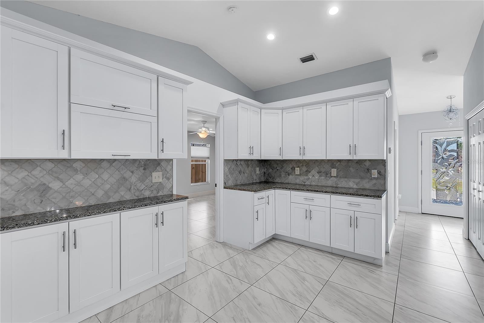 911 WEE BURN PL, SARASOTA, FL, 34243
