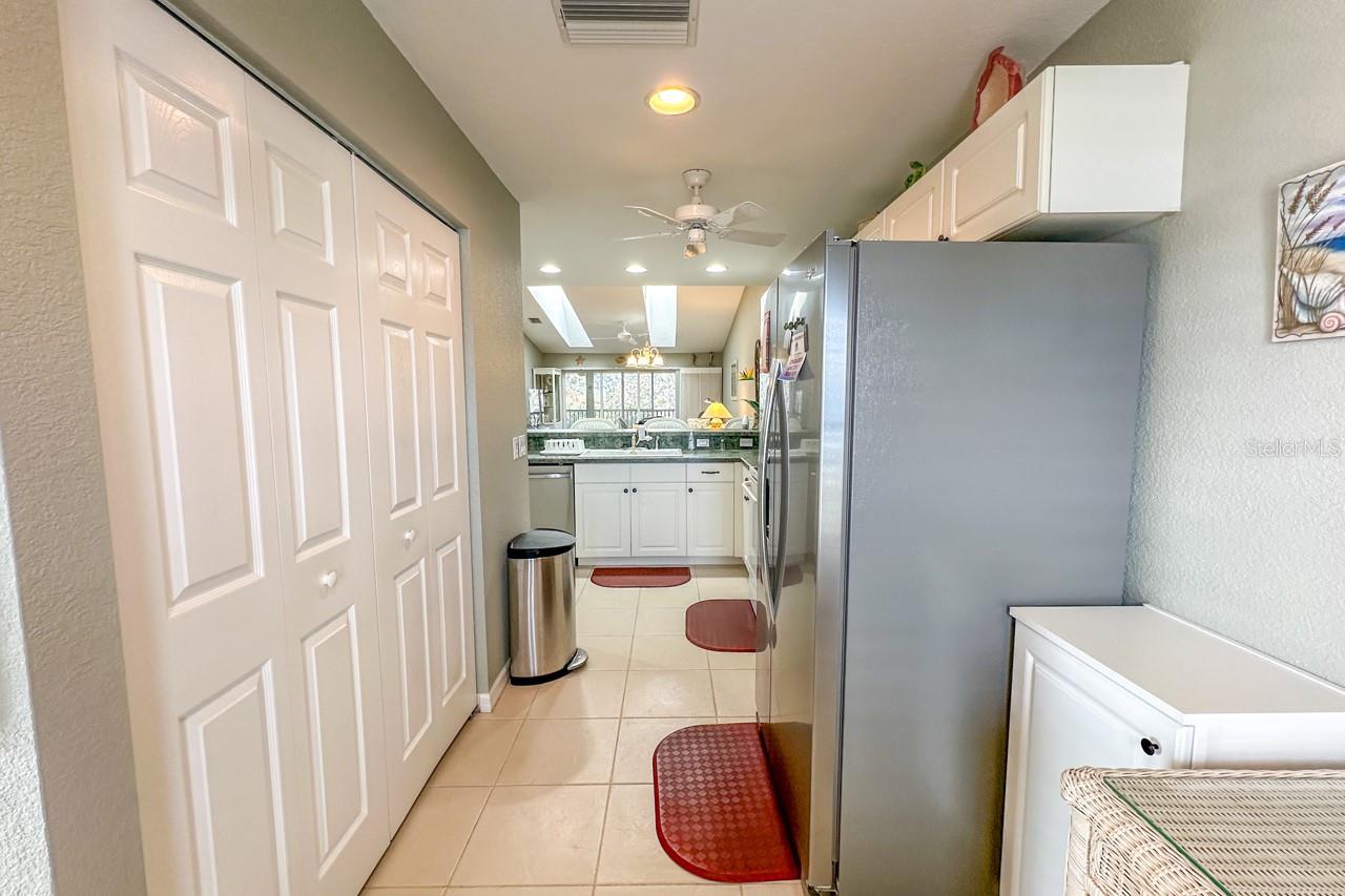 9550 FIDDLERS GREEN CIR #207, ROTONDA WEST, FL, 33947