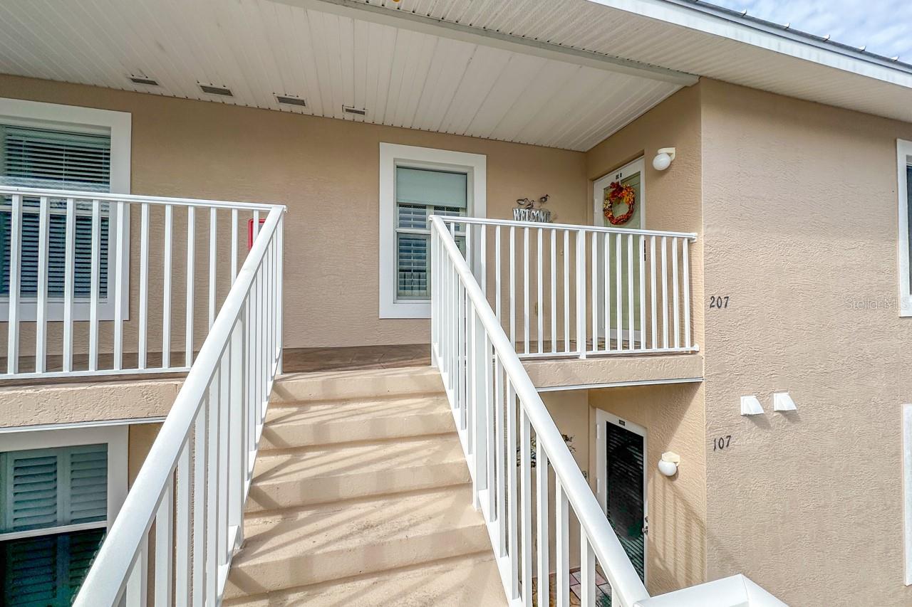 9550 FIDDLERS GREEN CIR #207, ROTONDA WEST, FL, 33947