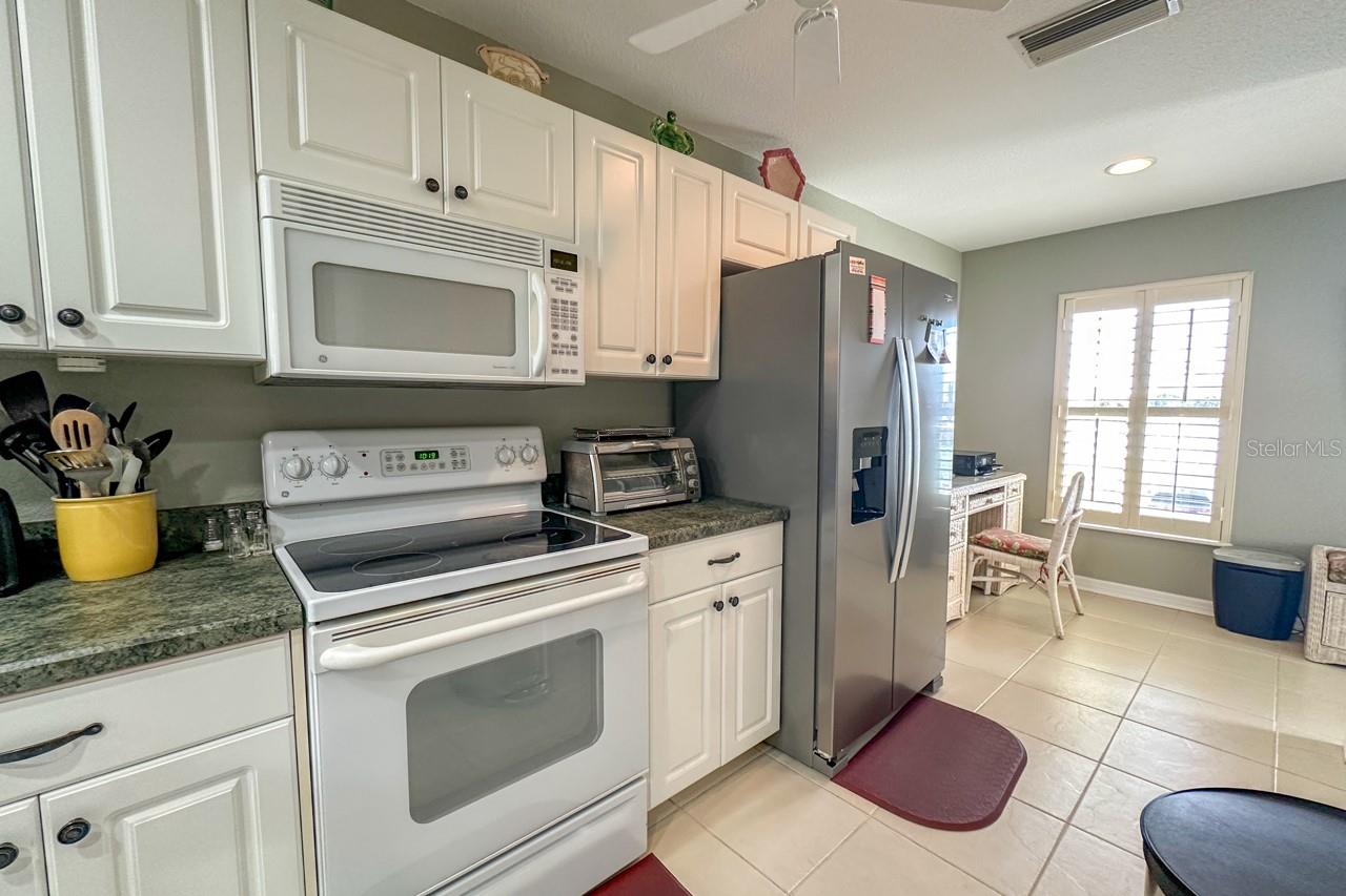 9550 FIDDLERS GREEN CIR #207, ROTONDA WEST, FL, 33947