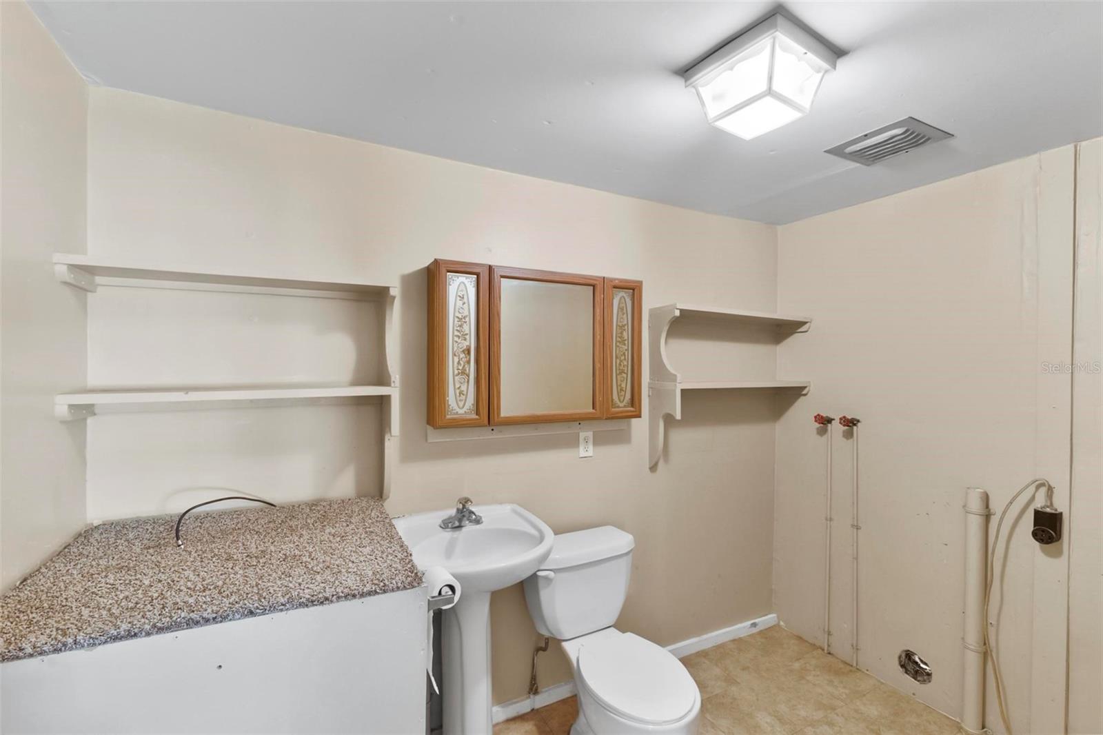 1596 ELIZABETH ST, NEW SMYRNA BEACH, FL, 32168