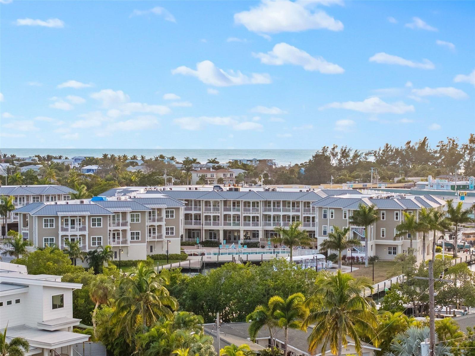 5325 MARINA DR #333, HOLMES BEACH, FL, 34217
