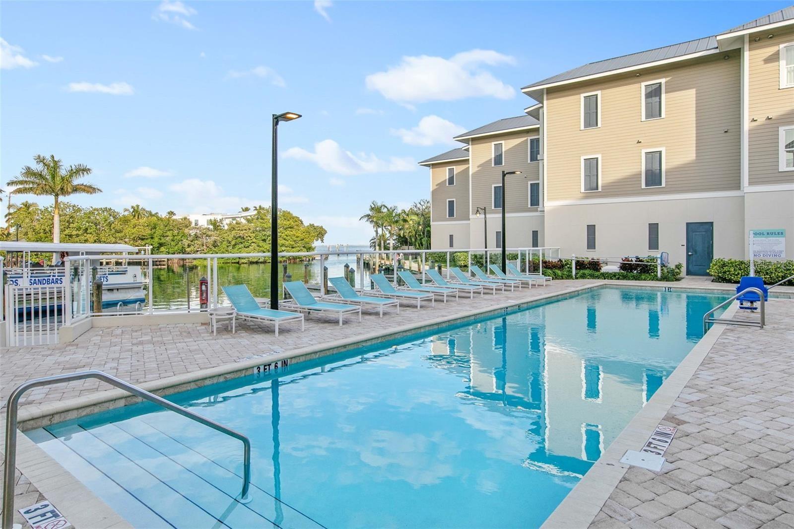 5325 MARINA DR #333, HOLMES BEACH, FL, 34217