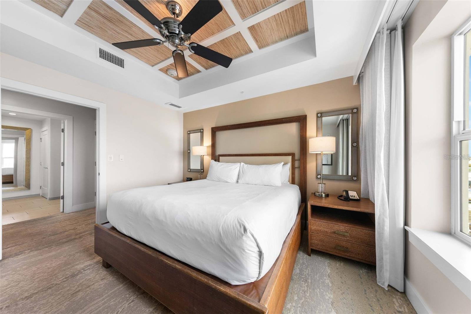 5325 MARINA DR #333, HOLMES BEACH, FL, 34217