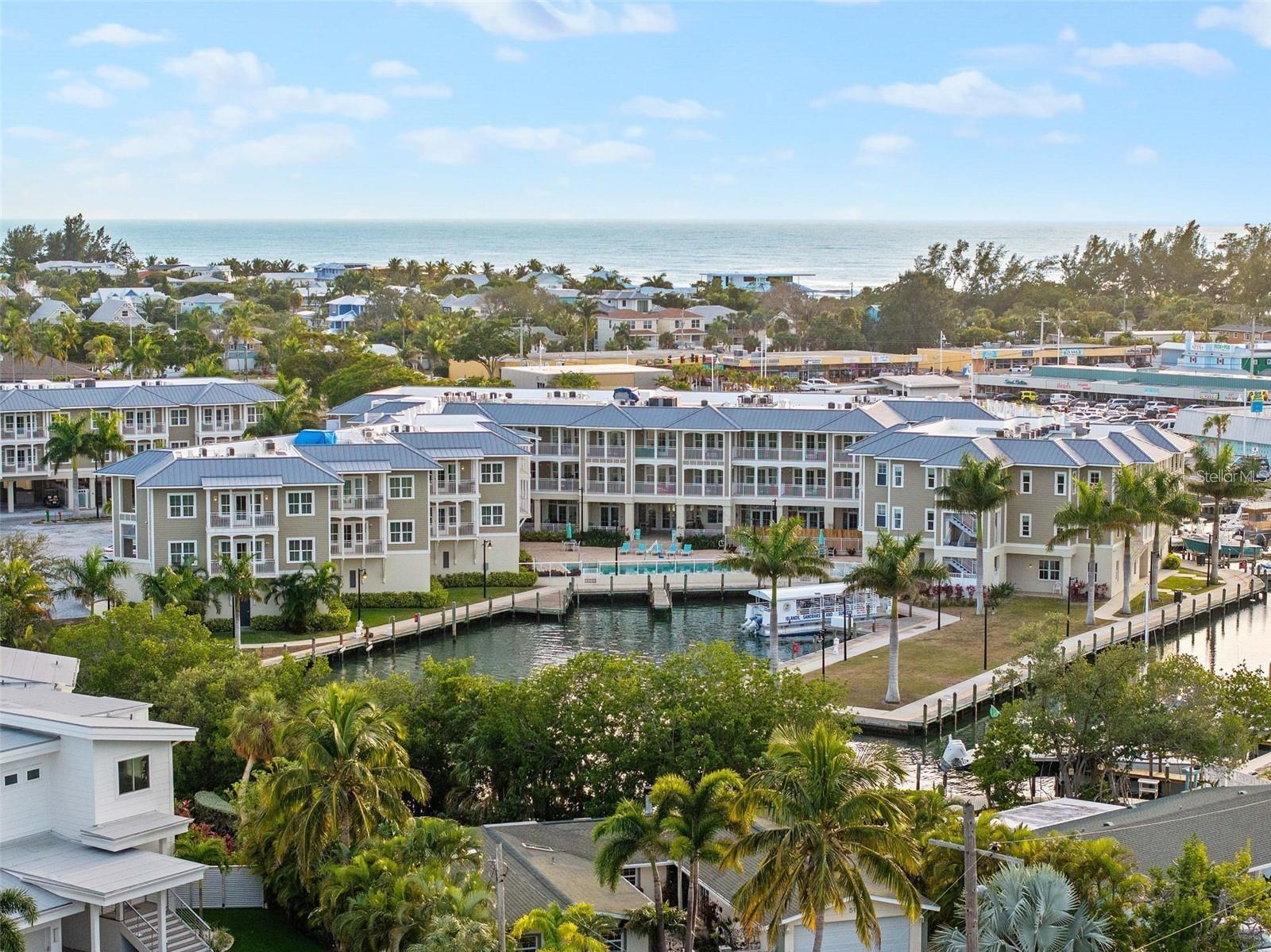 5325 MARINA DR #333, HOLMES BEACH, FL, 34217