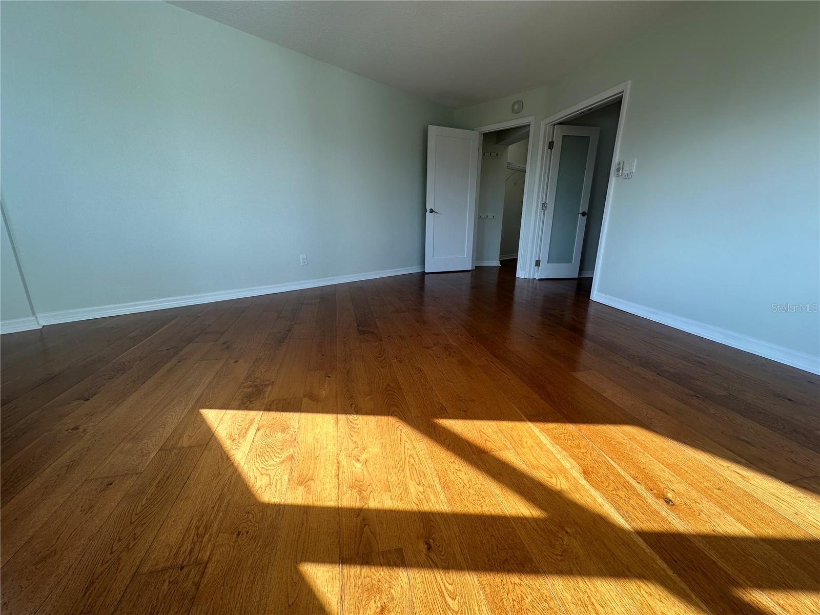 1100 N SHORE DR NE #403, ST PETERSBURG, FL, 33701