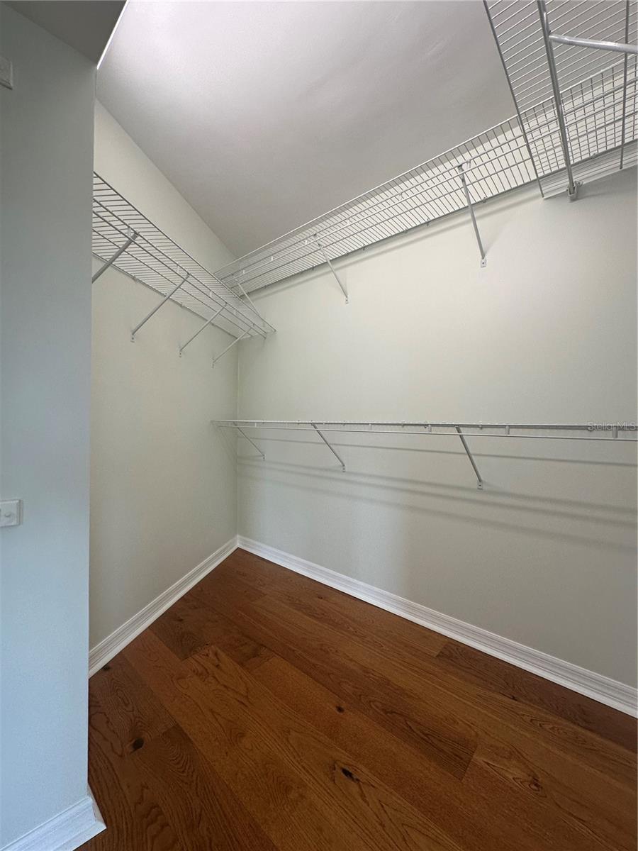 1100 N SHORE DR NE #403, ST PETERSBURG, FL, 33701