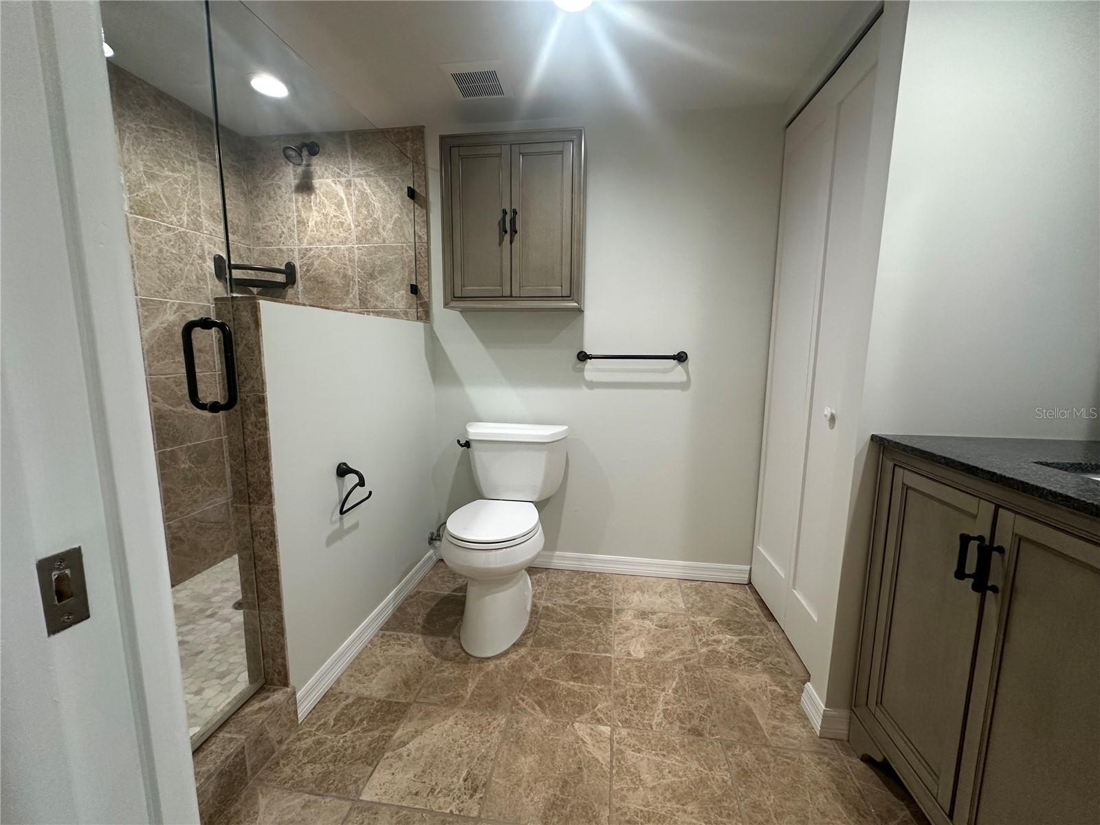 1100 N SHORE DR NE #403, ST PETERSBURG, FL, 33701