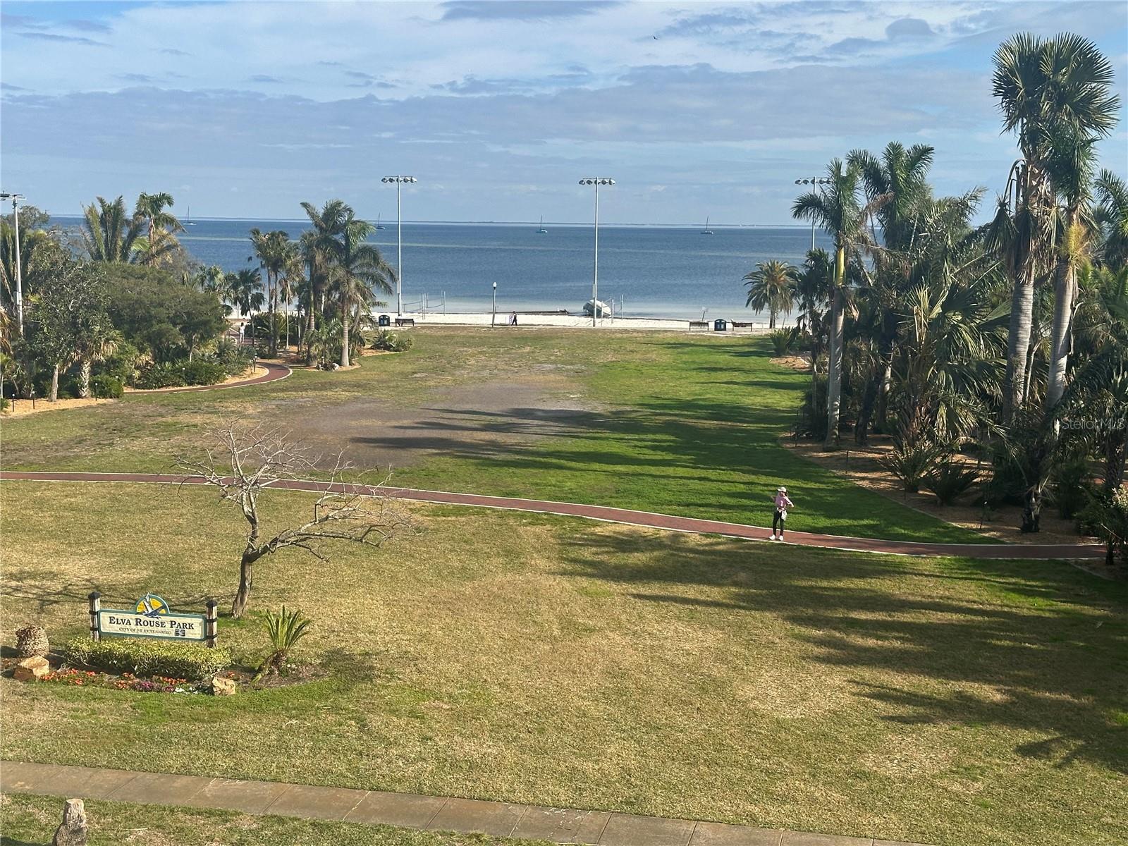 1100 N SHORE DR NE #403, ST PETERSBURG, FL, 33701