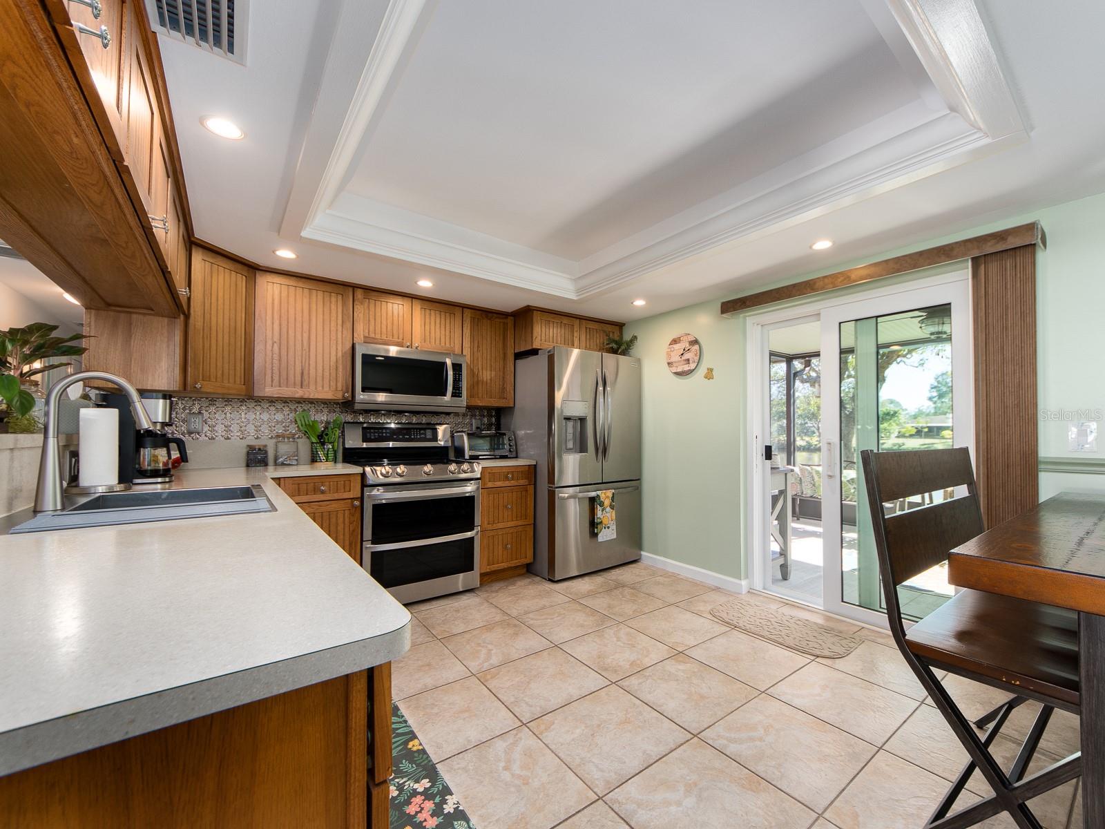 9444 MONICA DR, SEMINOLE, FL, 33777