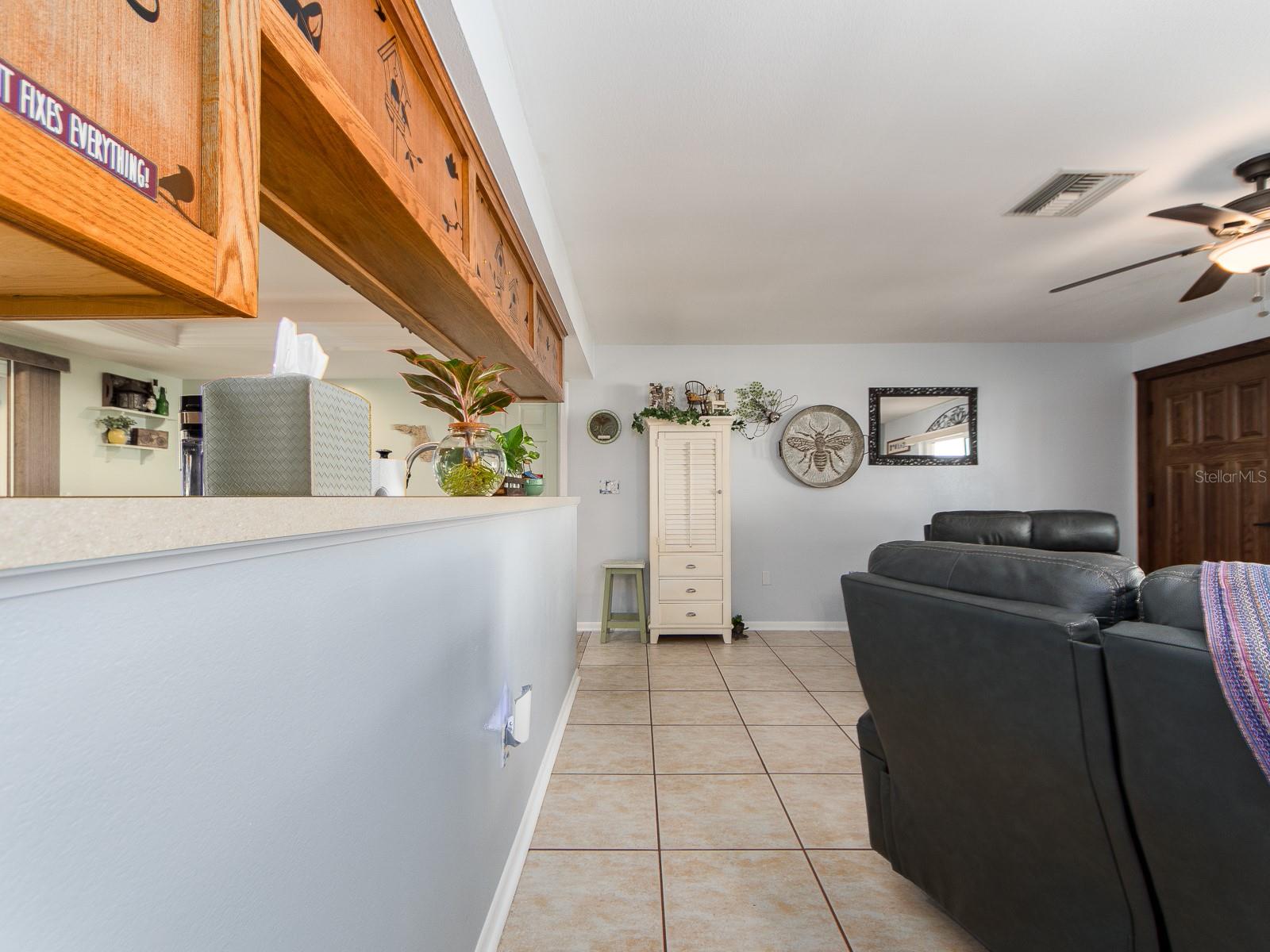 9444 MONICA DR, SEMINOLE, FL, 33777