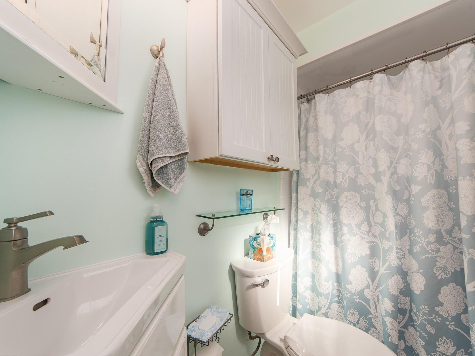 9444 MONICA DR, SEMINOLE, FL, 33777