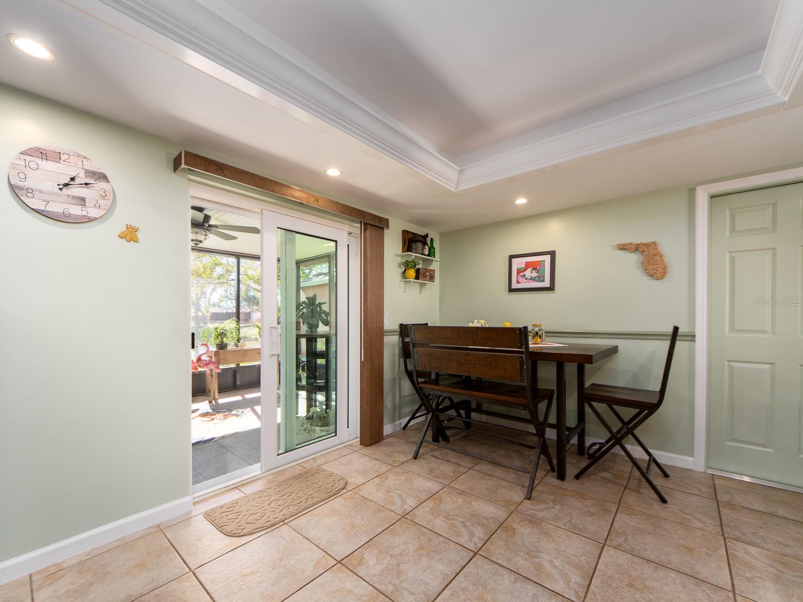 9444 MONICA DR, SEMINOLE, FL, 33777